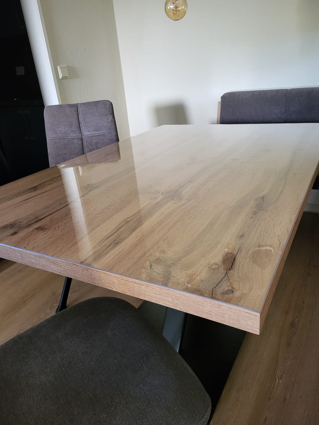 Customer photo review of Transparente Folie Schutzfolie glasklar mit abgeschrägter V-Kante, eckig
