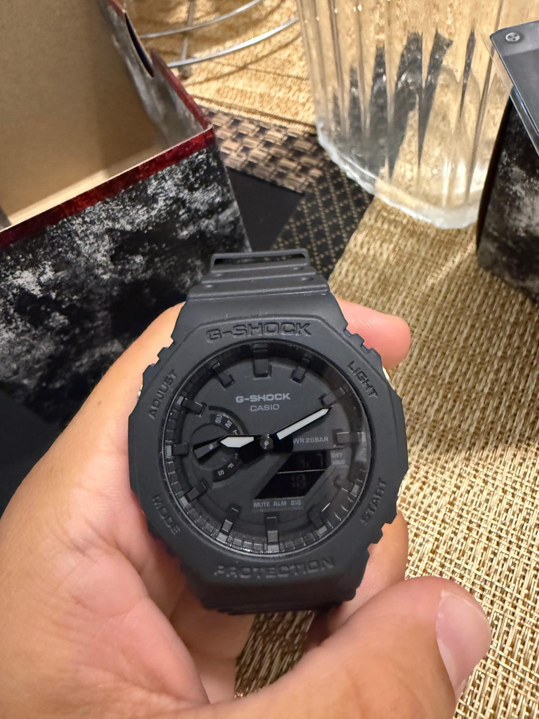Customer photo review of Reloj Casio G-Shock Royal Oak "Casioak" GA-2100-1A1 Carbon Core Negro