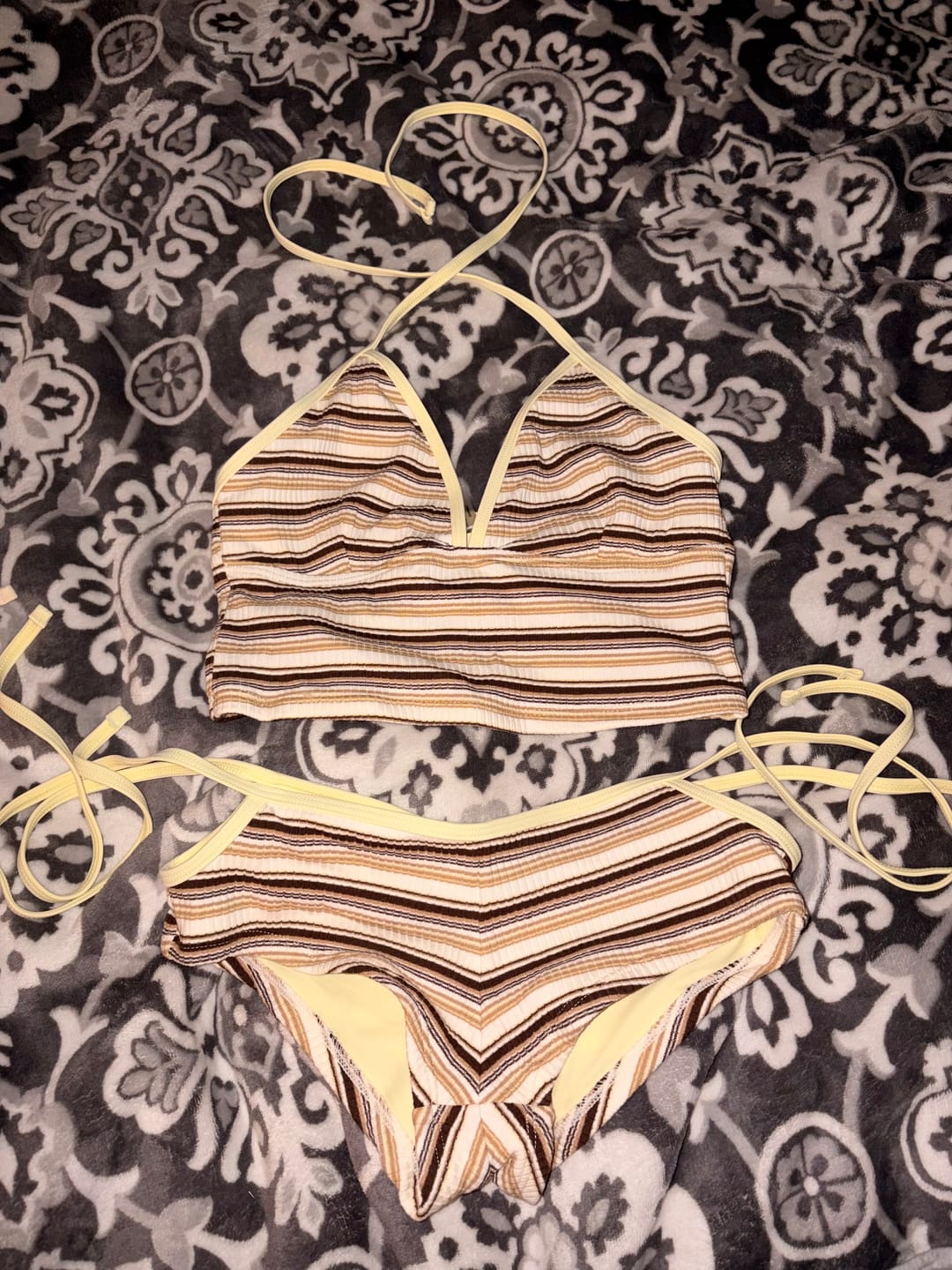 Customer photo review of Seamolly Striped Ribbed Halter Cutout Tied Side Boyshorts Tankini Set