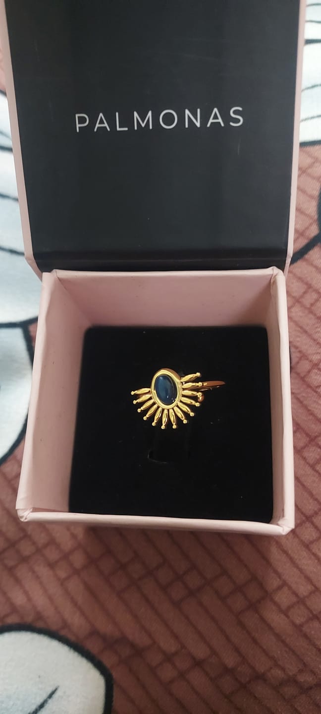 Customer photo review of Blue Stone Sunburst Ring