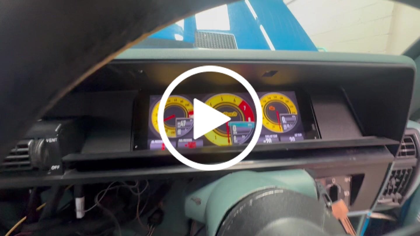 Customer video review of Holden Commodore VK Dash Mount