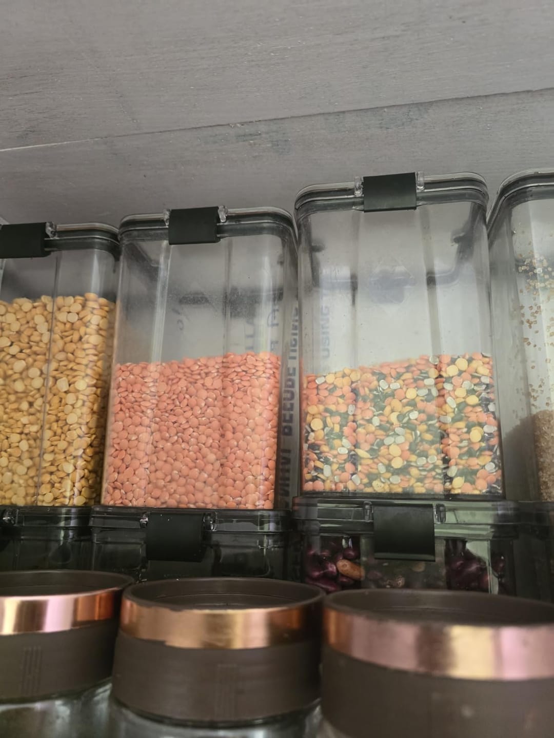 Customer photo review of AIRTIGHT TRANSPARENT FOOD STORAGE CONTAINERS