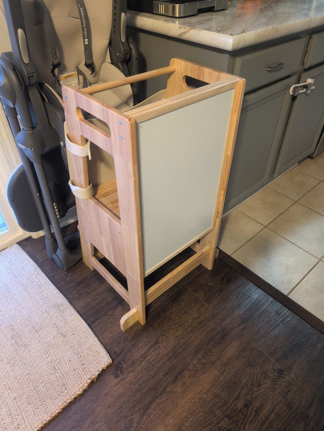 Customer photo review of HARPPA Nordo | Toddler Kitchen Tower with Safety Net