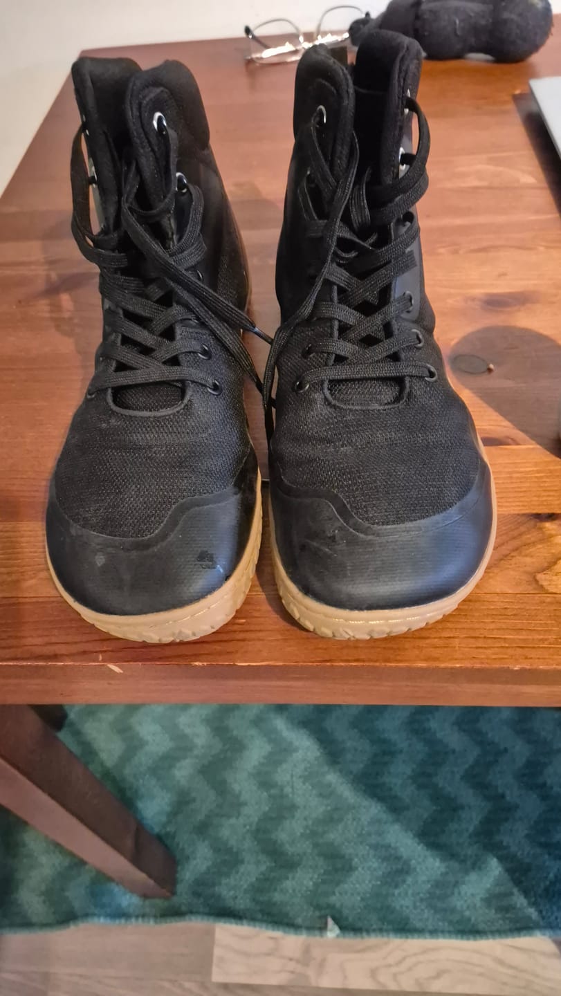 Customer photo review of Vaistoa Tuohi 2 | Barefoot Light Hiking Shoes