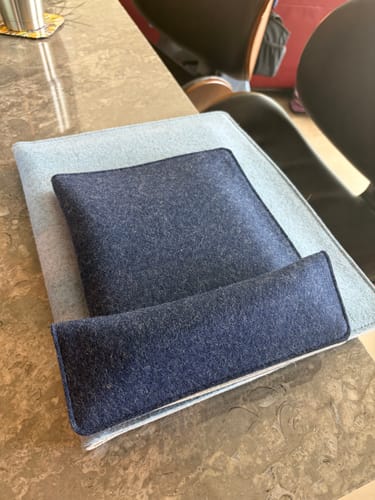 Customer photo review of summer blue/heather magic sleeve