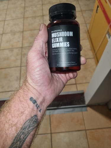 Customer photo review of Mushroom Elixir Gummies