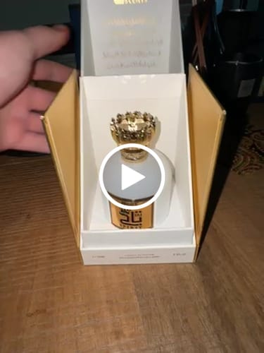 Customer video review of White TAJ Perfume 100ml