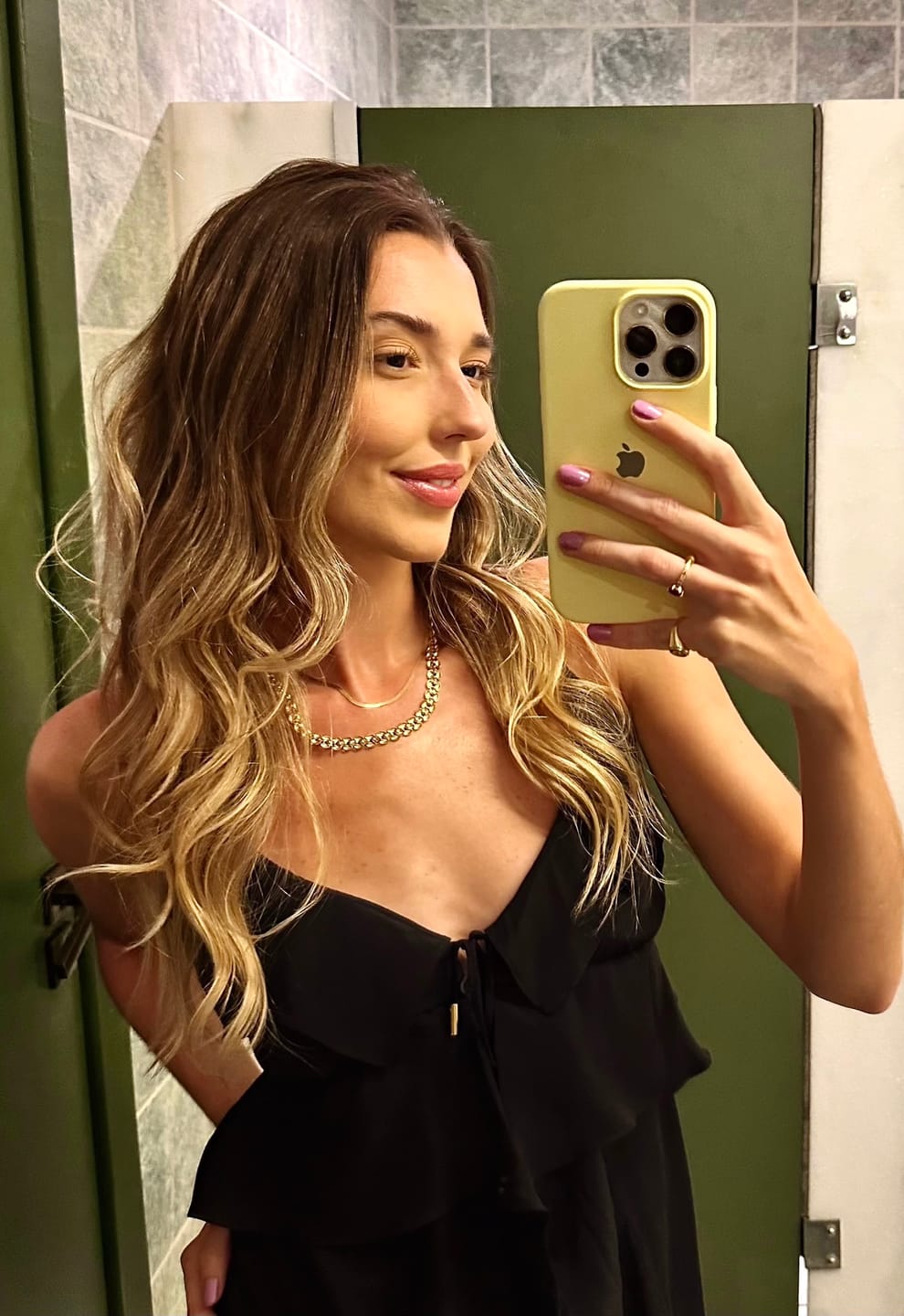 Customer photo review of Máscara Big No Panda Brown Vizzela - Marrom