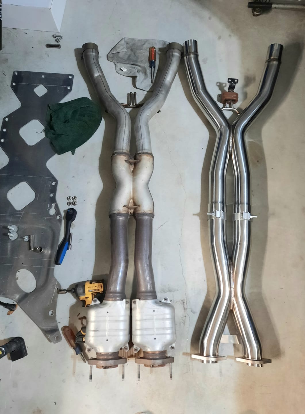 Customer photo review of Corvette C7 3" 6.2L V8 3" Connection Performance X-Pipe
