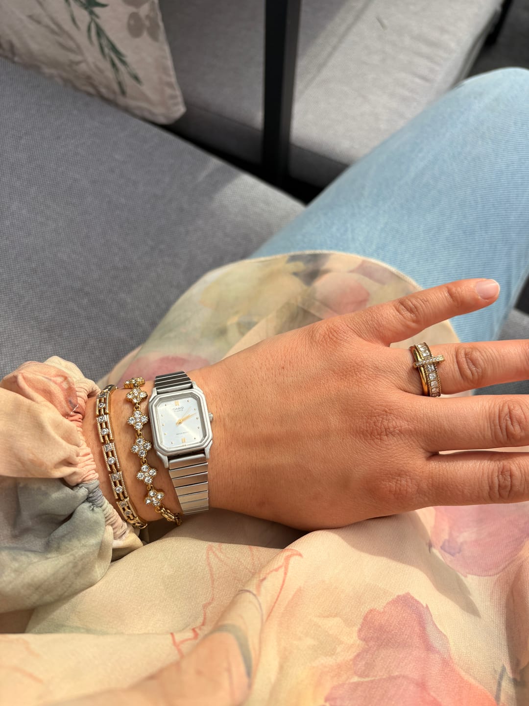 Customer photo review of Kette VIP Y - Moon -14K vergoldet