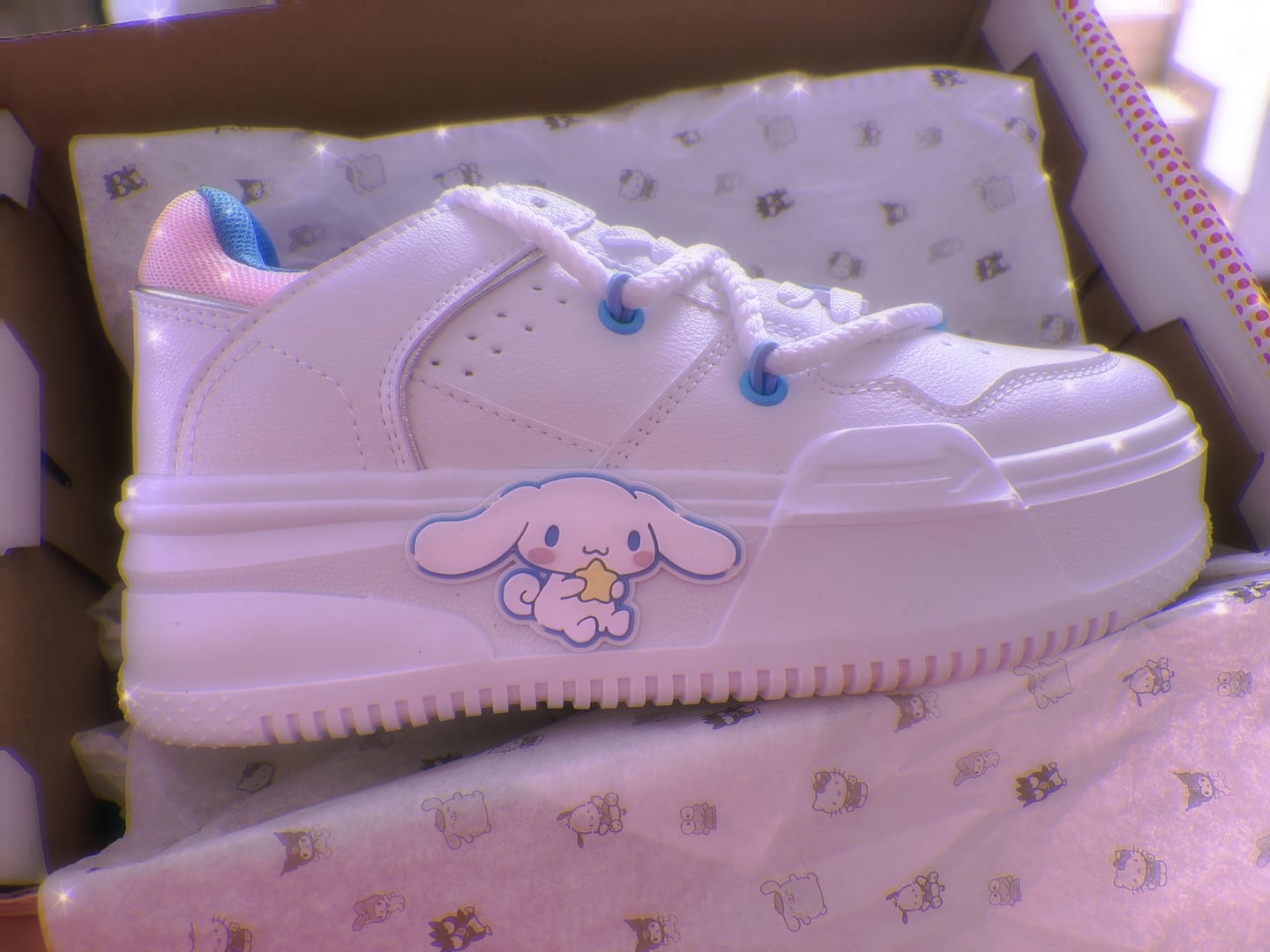 Customer photo review of Tenis Cinnamoroll White Sama