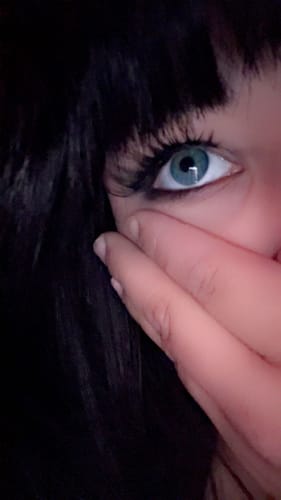 Customer photo review of Prxttylvr x Eyemoody Hoshino Blue | 6 Months, 2 pcs
