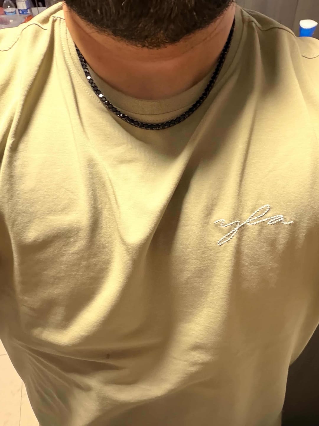 Customer photo review of 466 Tailored Tees
