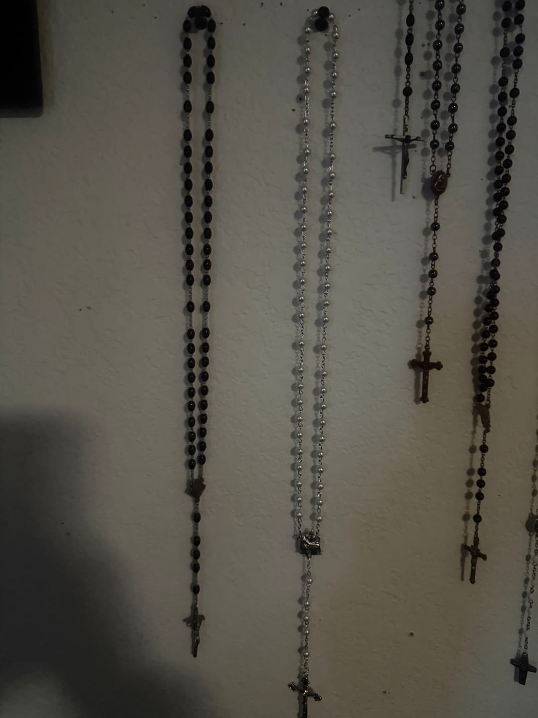 Customer photo review of FREE Today: Vintage Obsidian Tiger Eye Beads Rosary with Pardon Crucifix & St. Benedict