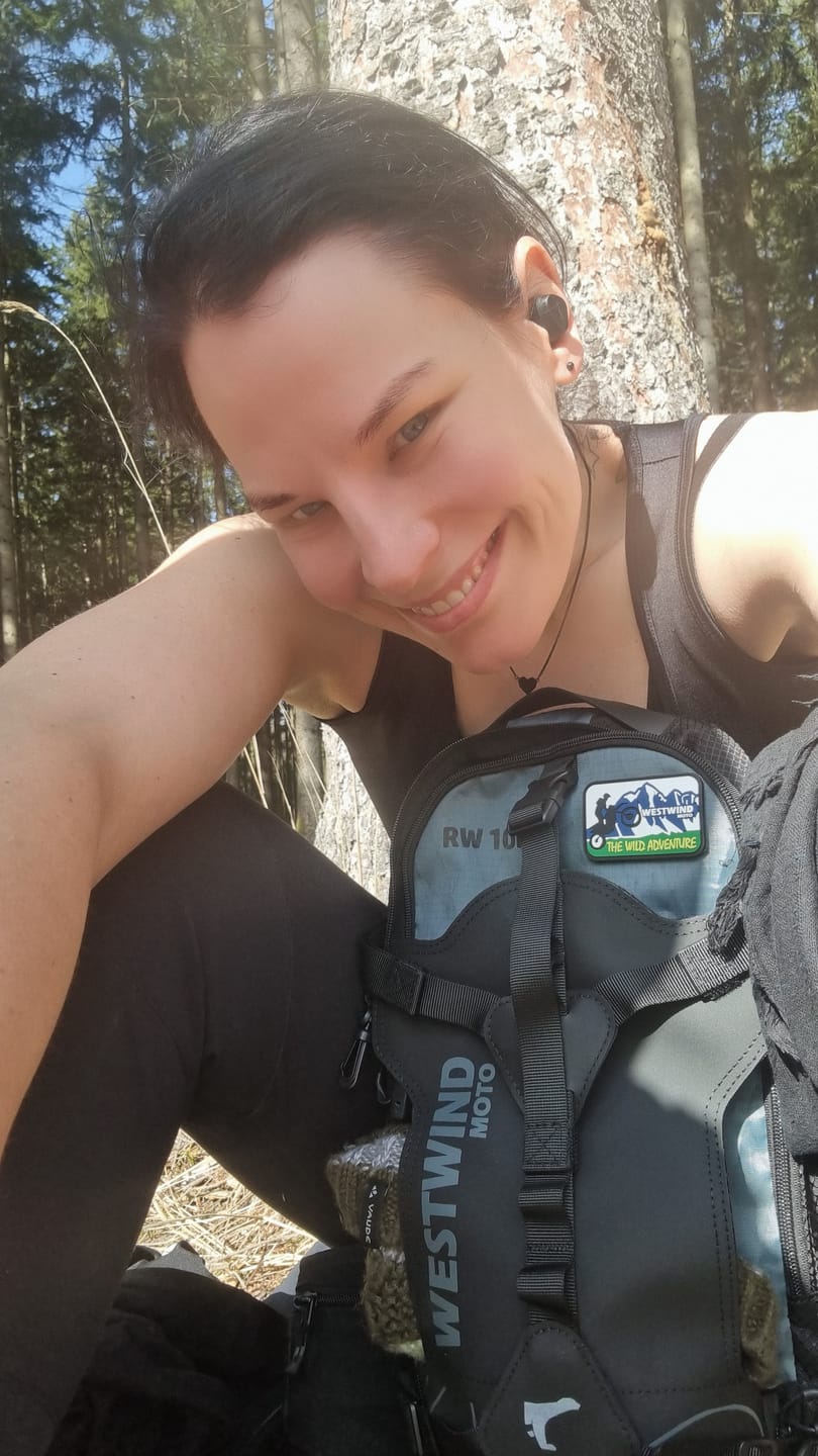 Customer photo review of Ranger Wilds 10B Hydration Pack