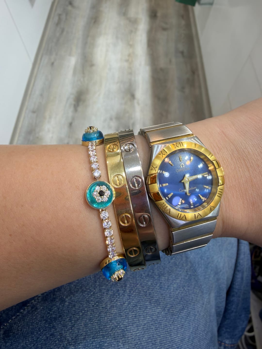 Customer photo review of 10K Glass Eye Tennis Bracelet