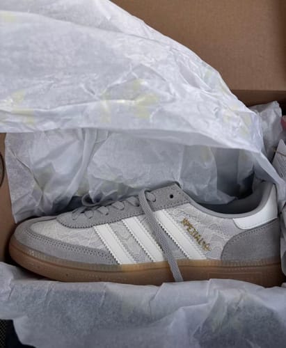 Customer photo review of Adidas Spezial Lacey Flower
