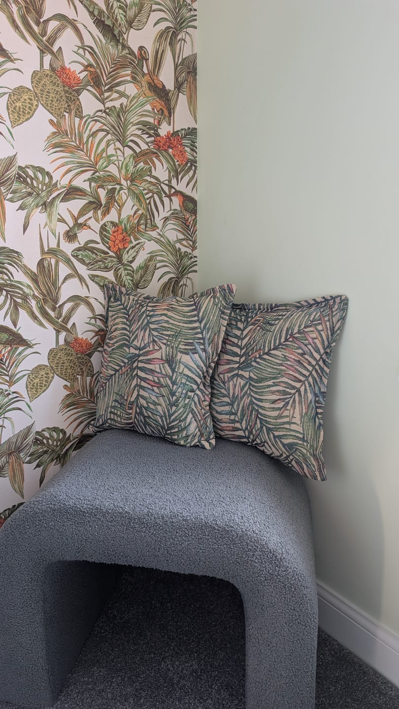 Customer photo review of Tropical Palm Leaves Tapestry Fabric