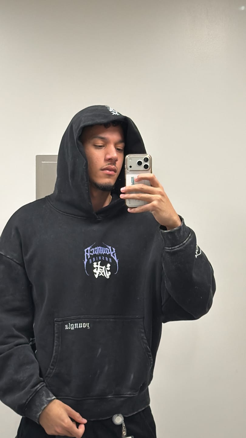Customer photo review of 5068 - Demon Slayer: Kimetsu no Yaiba - Hoodies