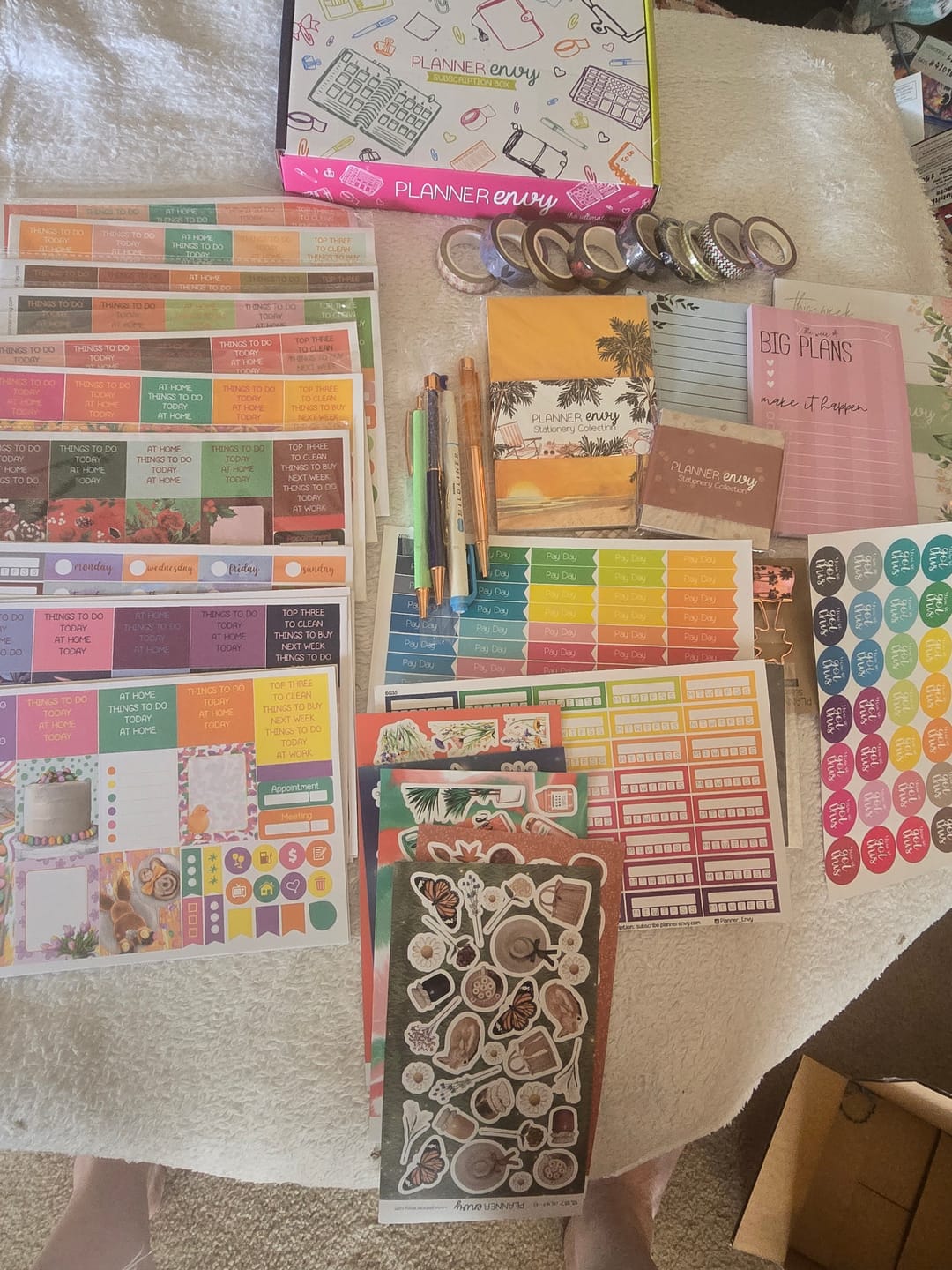 Customer photo review of 2026 Overstock Boxes w/ $25 Shop Credit! 3 Different Versions! *NO CODES OR ADDITIONAL DISCOUNTS* (Read Details Please)