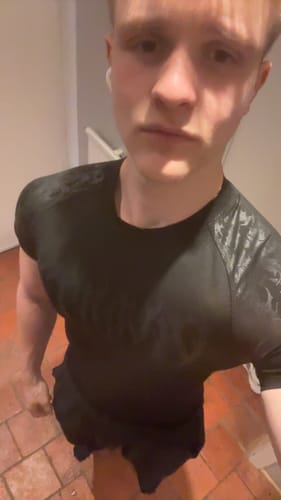 Customer photo review of Void Tech™ Infernal Short sleeve Compression [DARKNESS]