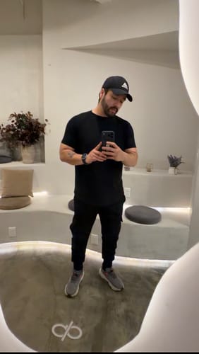 Customer photo review of Training Sport Tee - Black