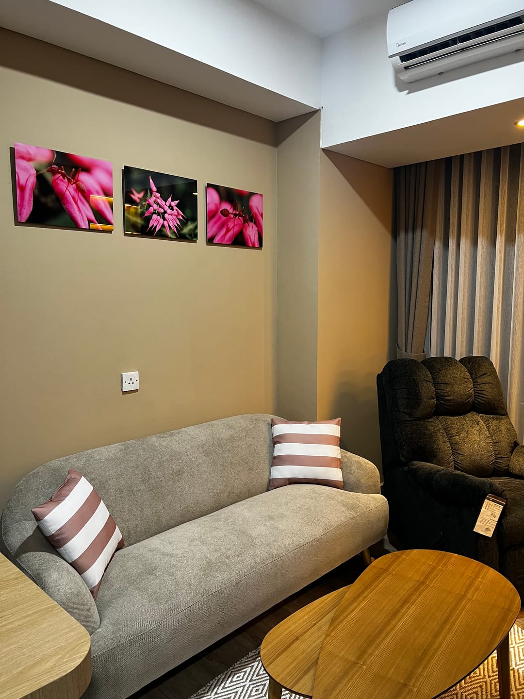 Customer photo review of Custom Photo Metal Print (Landscape)