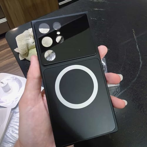 Customer photo review of Samsung Galaxy MagSafe Phone Case