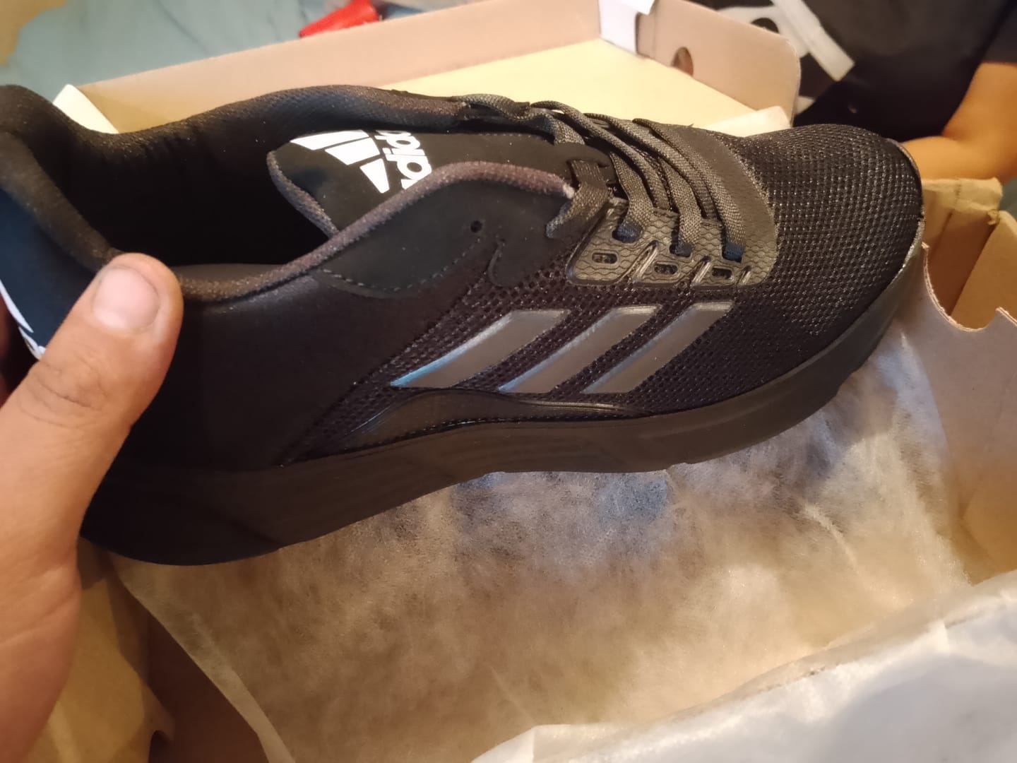 Customer photo review of Tenis 510 Negro Oxford