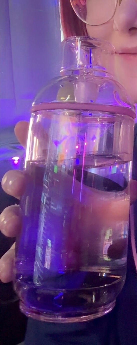 Customer photo review of Vesper Gravity Bong