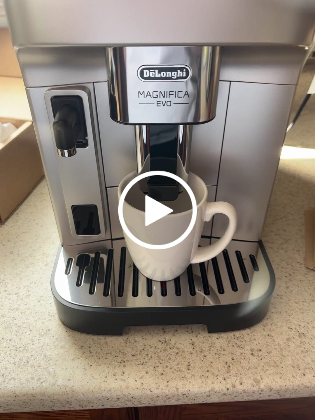 Customer video review of DeLonghi - Magnifica EVO (ECAM29084SB)