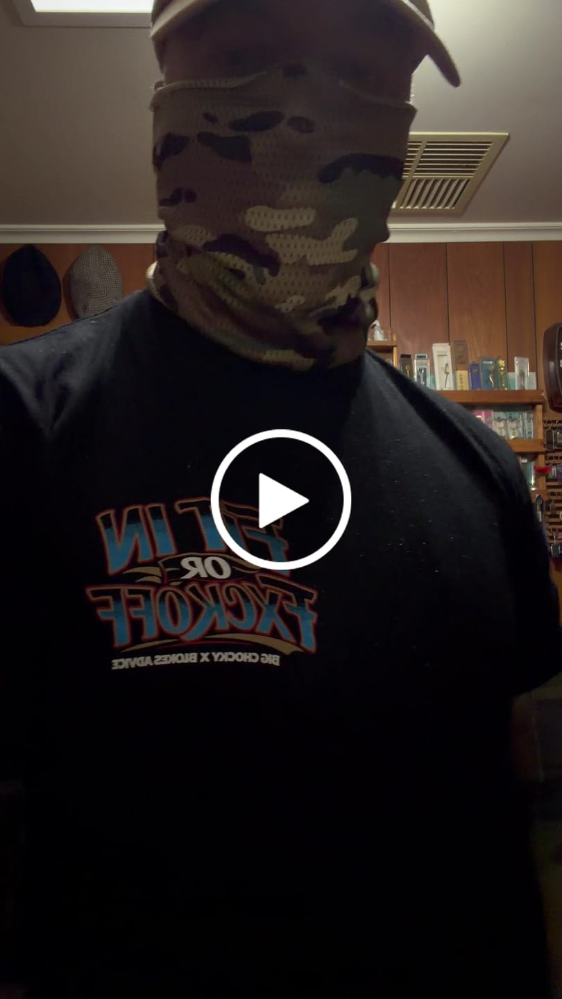 Customer video review of Big Chocky | Fit In Tee