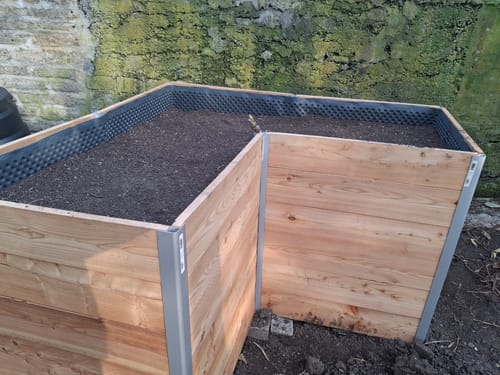 Customer photo review of Aluminium Eckprofil für Hochbeet ErnteMAXX erhältlich in 4 Höhen