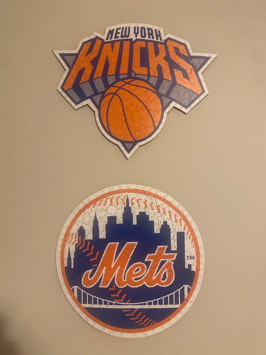 Customer photo review of New York Knicks™ - Wooden Puzzle