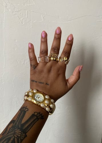 Customer photo review of Vintage Clear Resin Ring