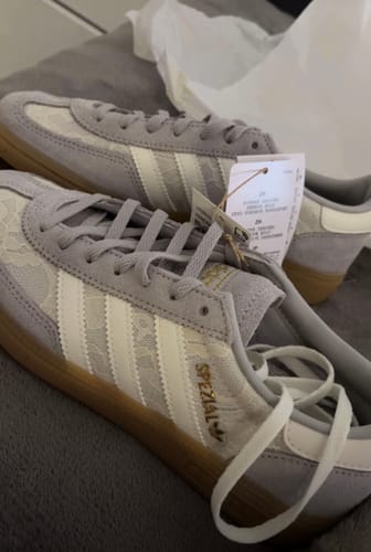 Customer photo review of Adidas Spezial Lacey Flower