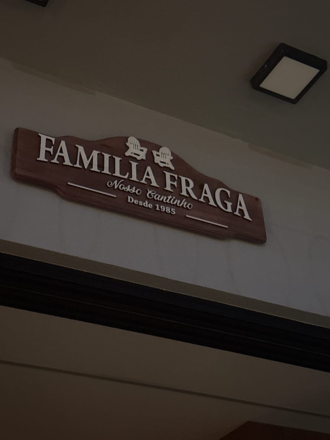 Customer photo review of Placa de Madeira Área de Lazer