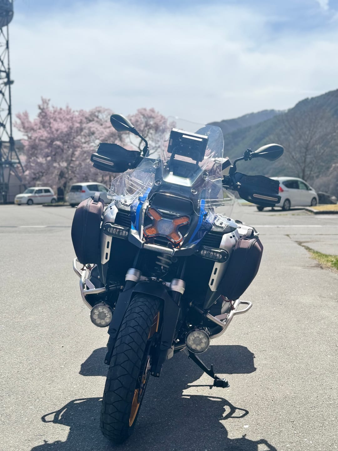 Customer photo review of Motorcycle Lights – The World’s Smartest Motorcycle Auxiliary Lighting System