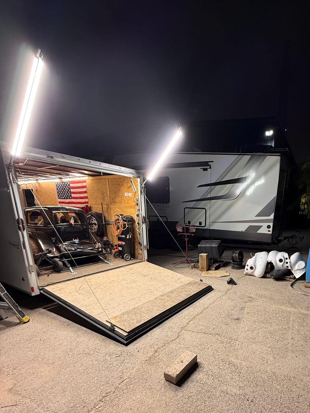 Customer photo review of Racing Trailer Pit Light – Dual 5 Foot Pole 20,000 Lumens