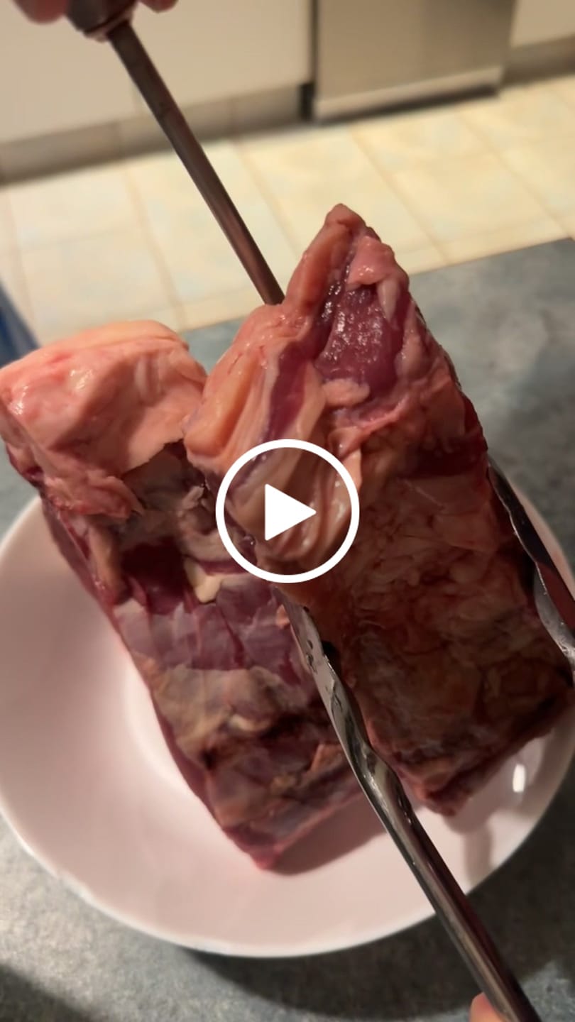 Customer video review of Grass Fed Texas T-Bone - 1kg Steak ($49.99kg)