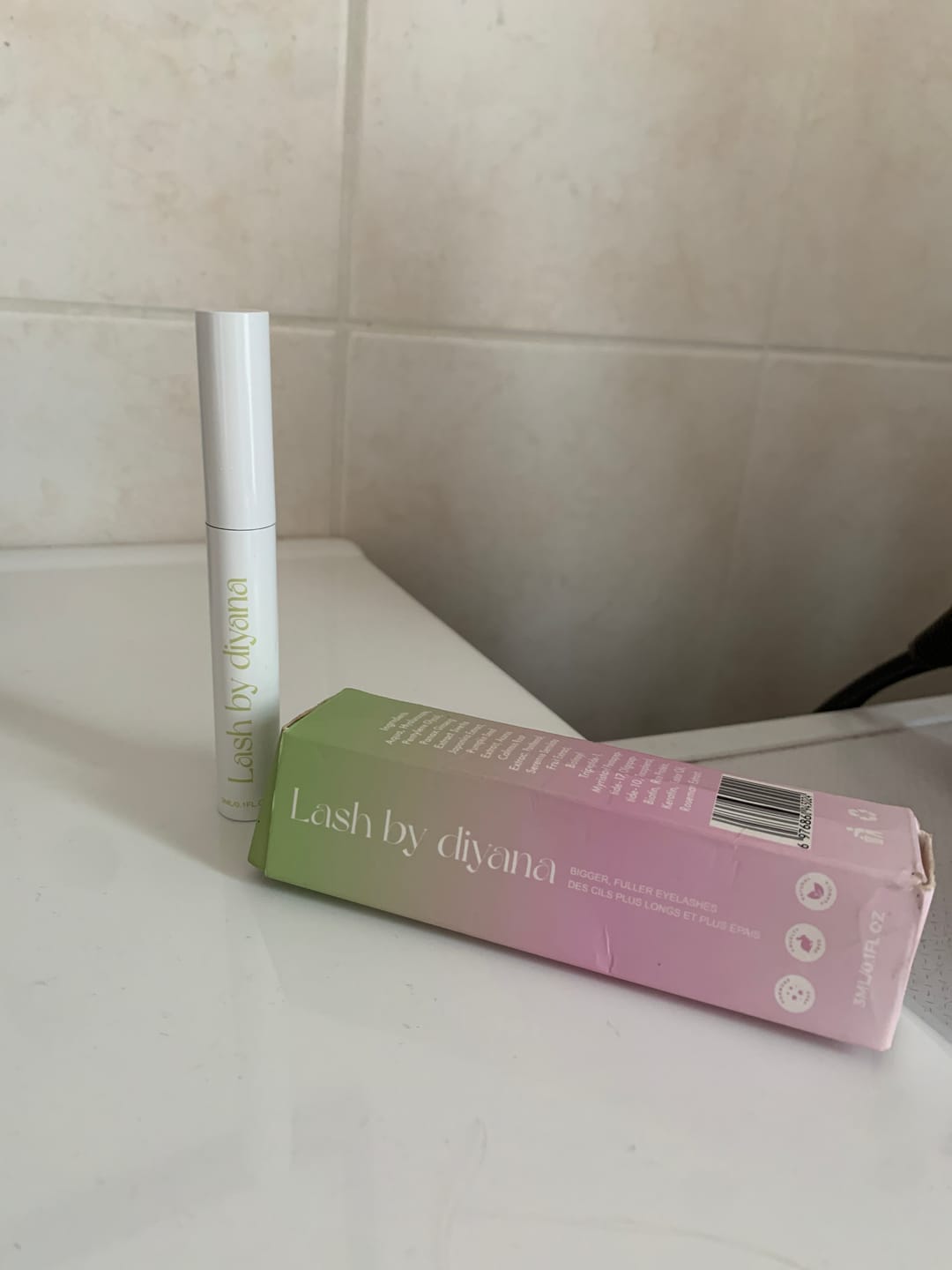 Customer photo review of Sérum pour croissance de cils - Des cils plus longs et plus épais naturellement !