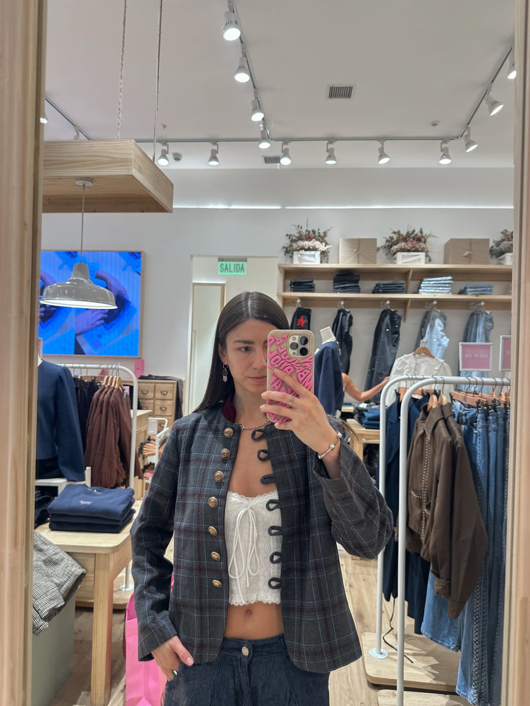 Customer photo review of Chaqueta Estampada Botones Grey