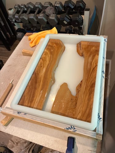 Customer photo review of 16x12x1.2" Silicone Mold For Epoxy Resin - Charcuterie Board Mold