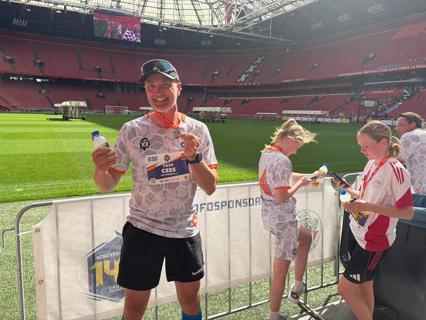 Customer photo review of The Ultimate 2-1 Running Short (2026)