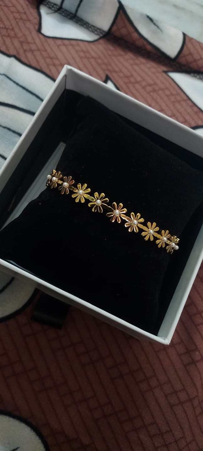 Customer photo review of Pearl Accent Floral Cuff Bracelet