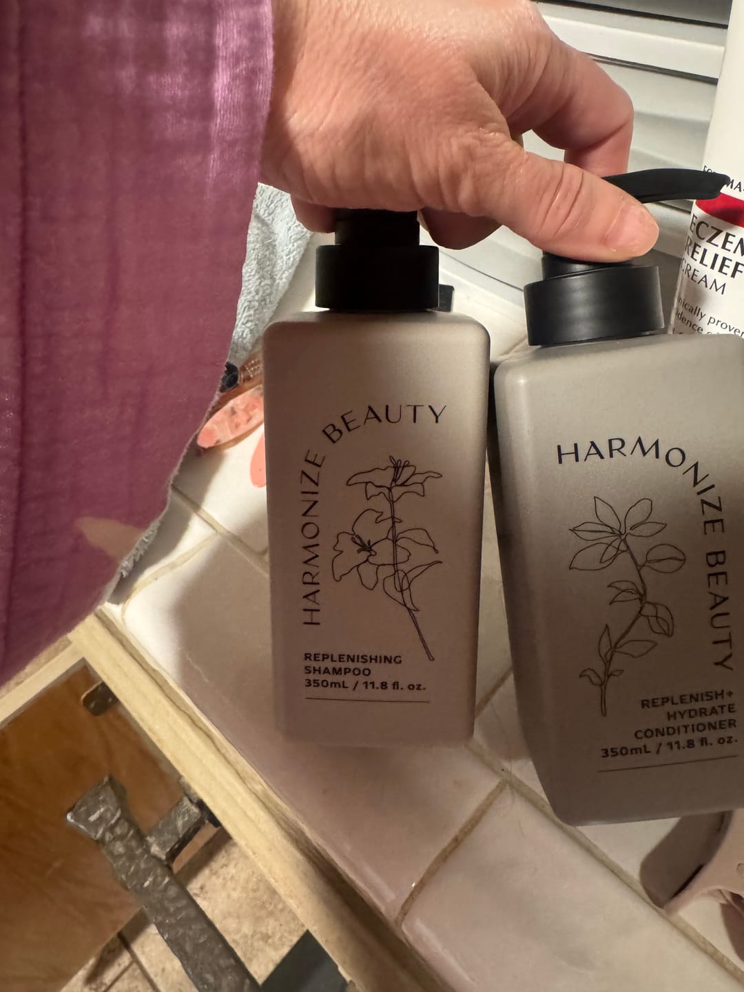 Customer photo review of Shampoo + Conditioner Bundle