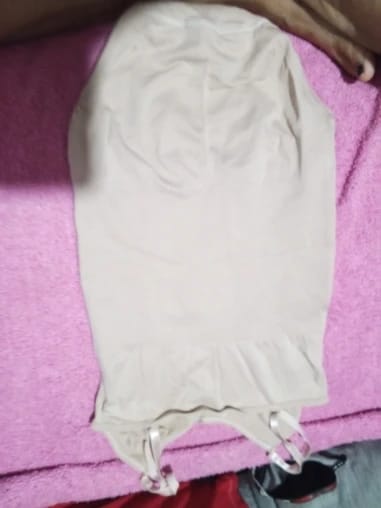 Customer photo review of Silhouette Enhancing Bodysuit