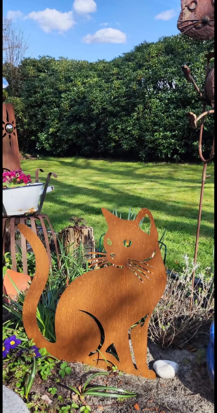 Customer photo review of Gartenstecker Katze sitzend