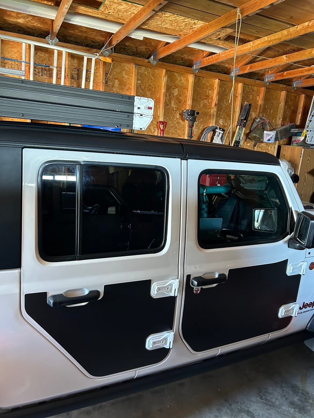Customer photo review of Gladiator JT Replacement Parts