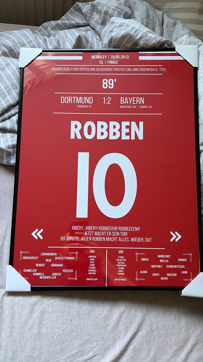 Customer photo review of Robben mit spätem Siegtor im deutschen CL Finale - Deutsche Version